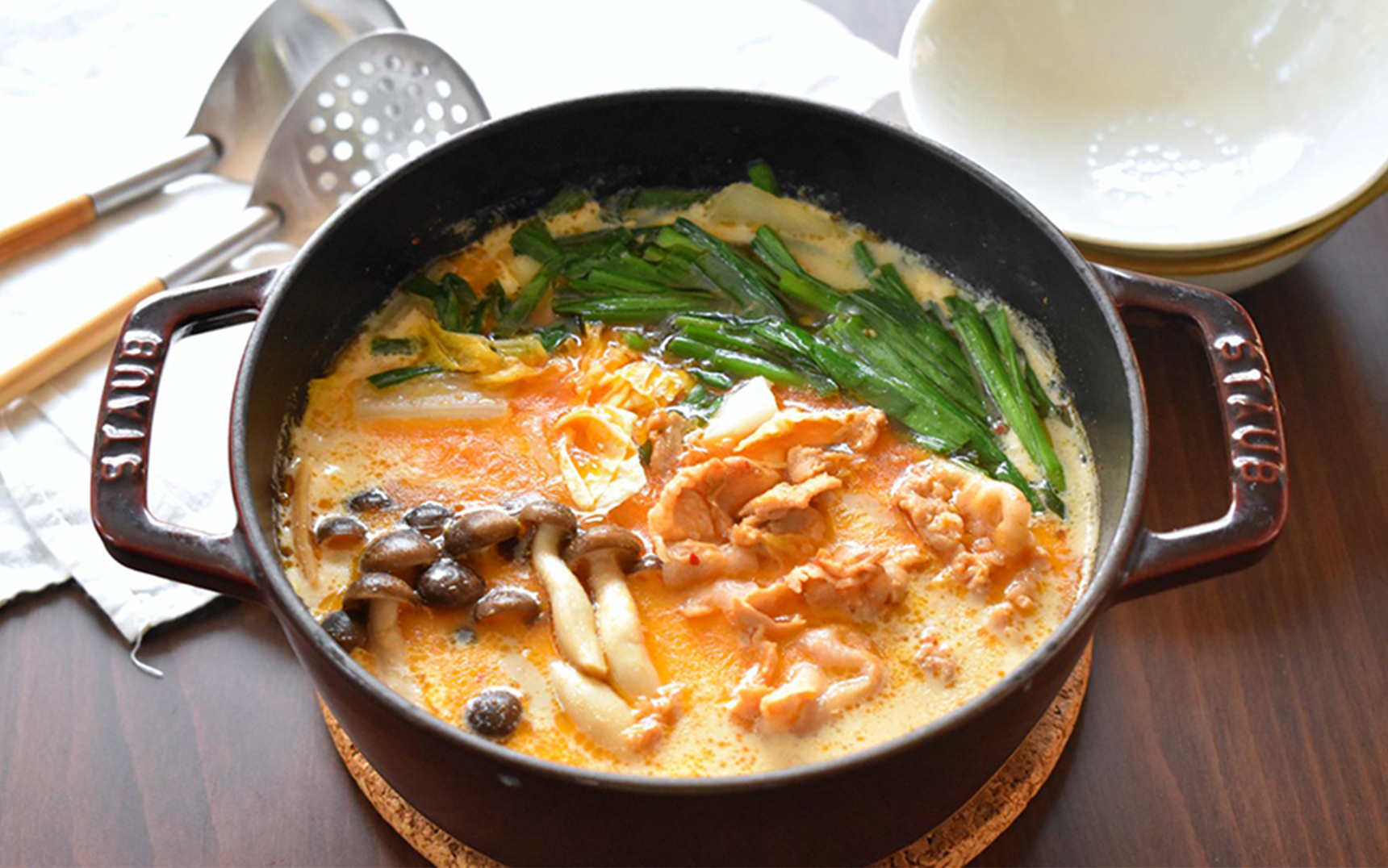 画像：ピリっとコク旨！「豆乳キムチ鍋」のレシピ