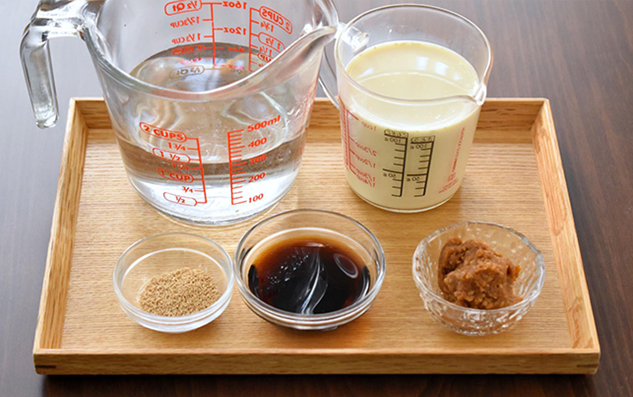 「豆乳キムチ鍋」の基本レシピ　材料2