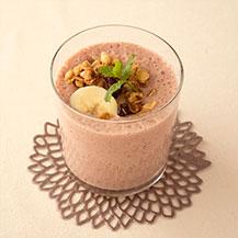 キャロット&ベリーの豆乳バナナスムージー